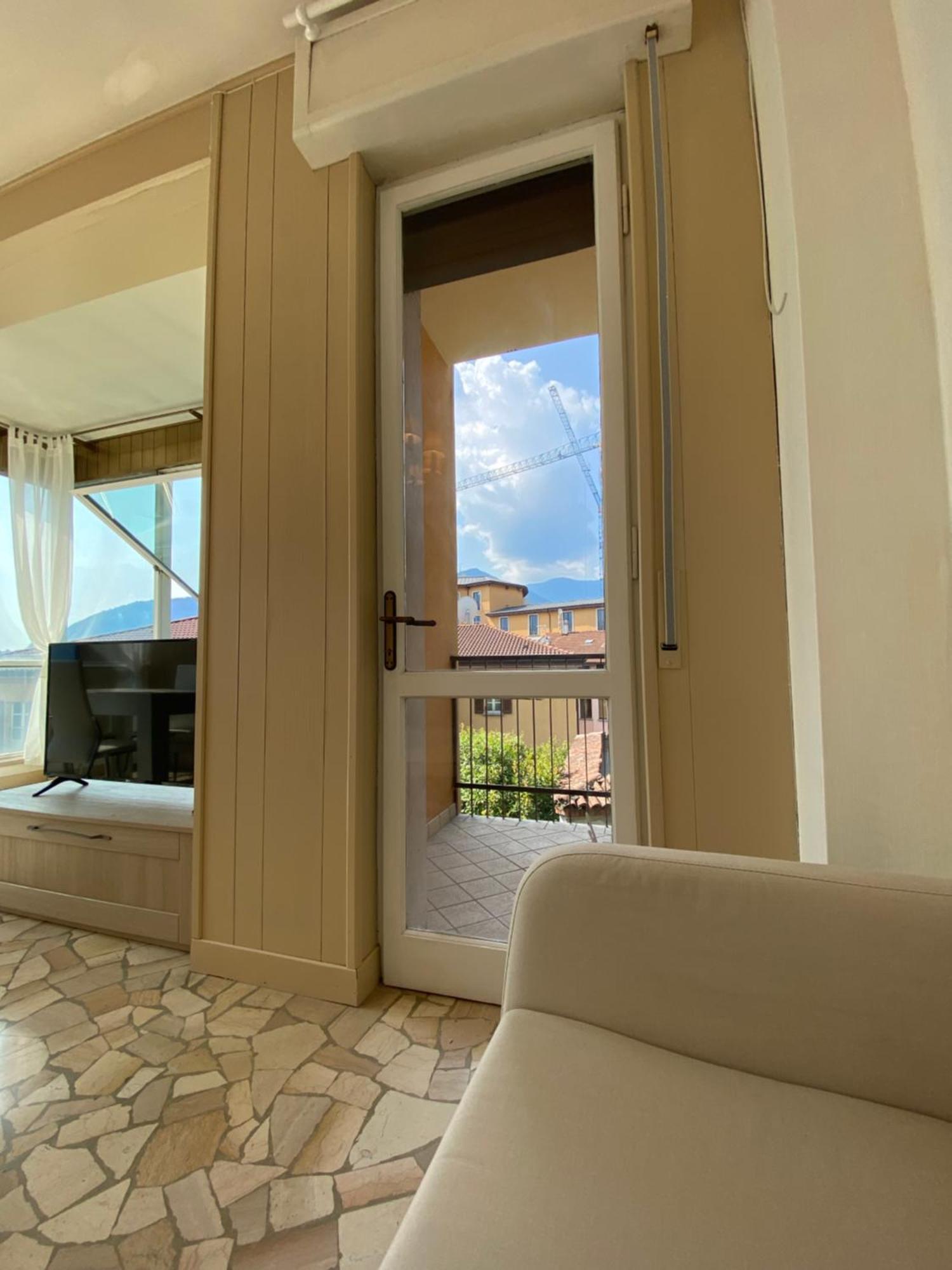 Como Lake Panorama Apartment Cadenabbia Kültér fotó